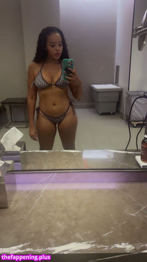Angela Simmons