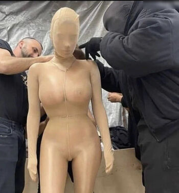 Bianca Censori
