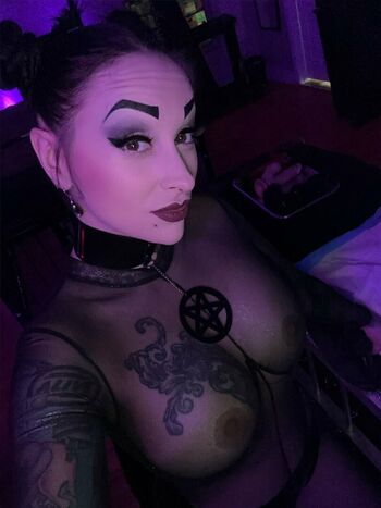Lady VI