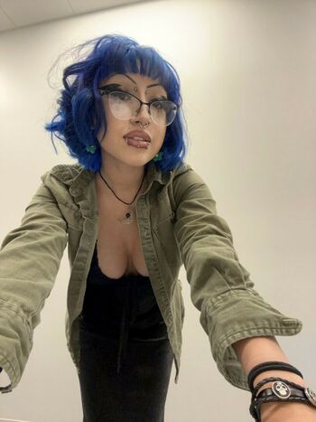 lasaddgirl_