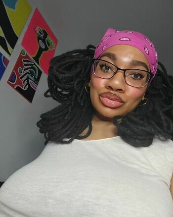 LockedHoneyPrincess