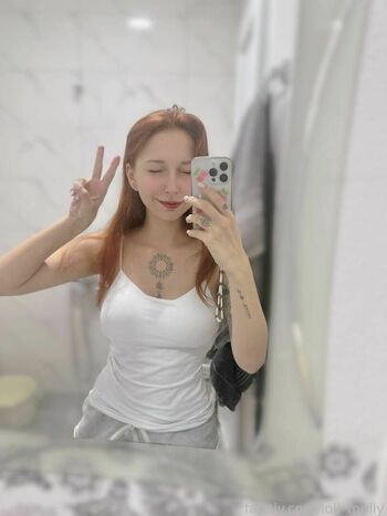 Loli Molly