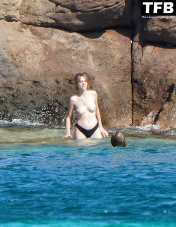 Maya Hawke