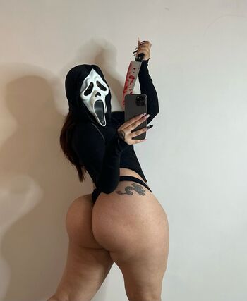 Melika Farahmand