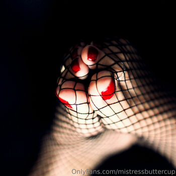 mistressbuttercup