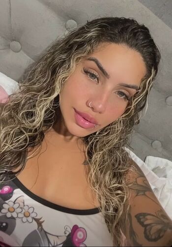 Muito Linda
