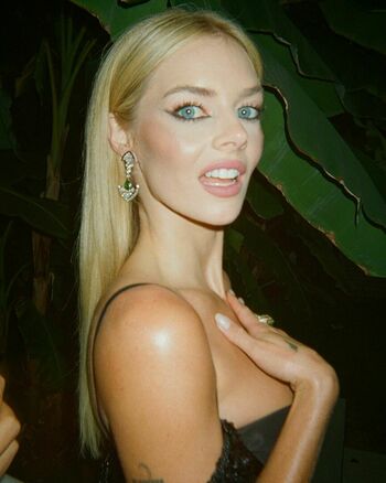 Samara Weaving