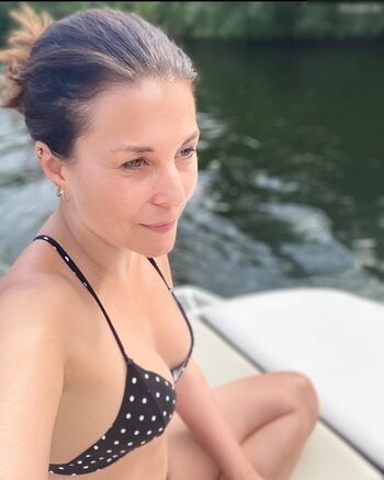 Vanessa Blumhagen