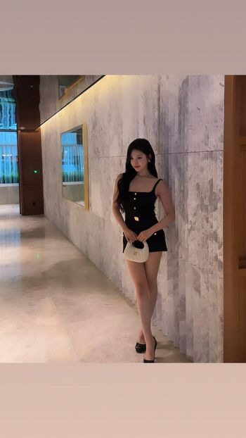 WomenK-pop